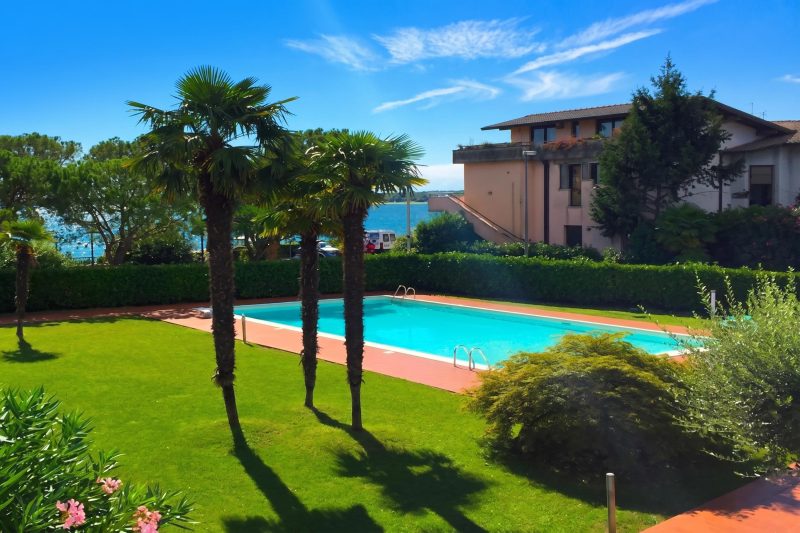 Cinzia Apartment Front Beach- Pool, Garage & Terrace