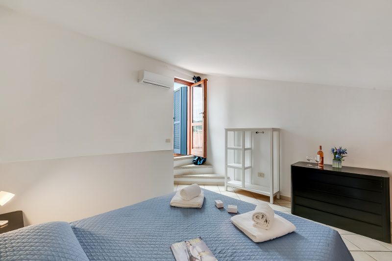 Il Borgo 2/15 700m From The Beach