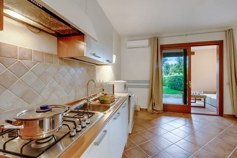 Il Borgo 10/5 700m From The Beach