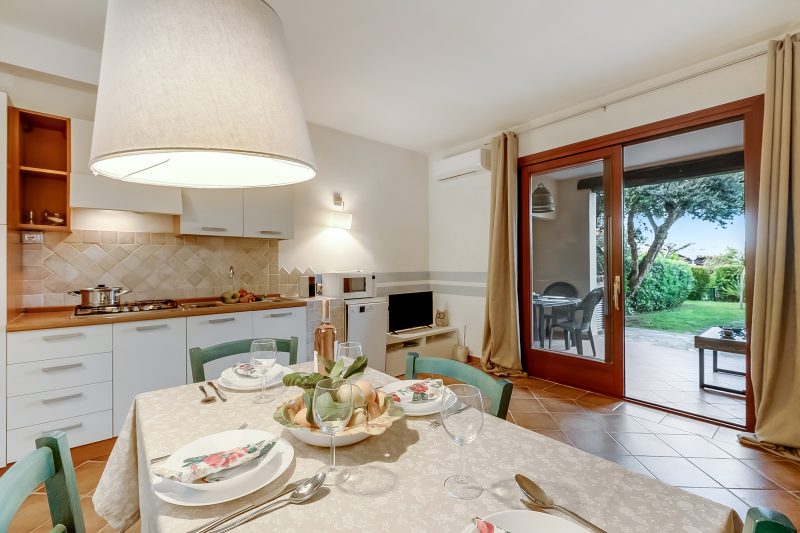 Il Borgo 10/5 700m From The Beach