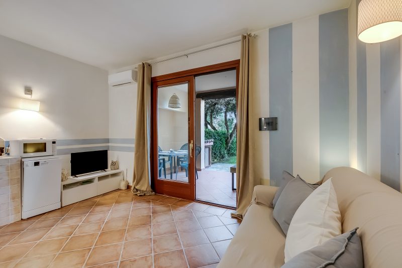 Il Borgo 10/5 700m From The Beach