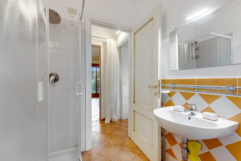 Il Borgo 10/5 700m From The Beach