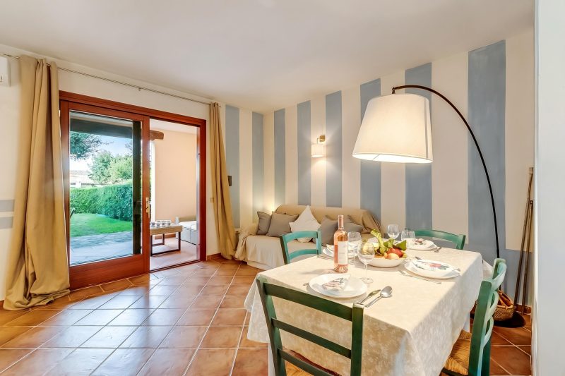 Il Borgo 10/5 700m From The Beach