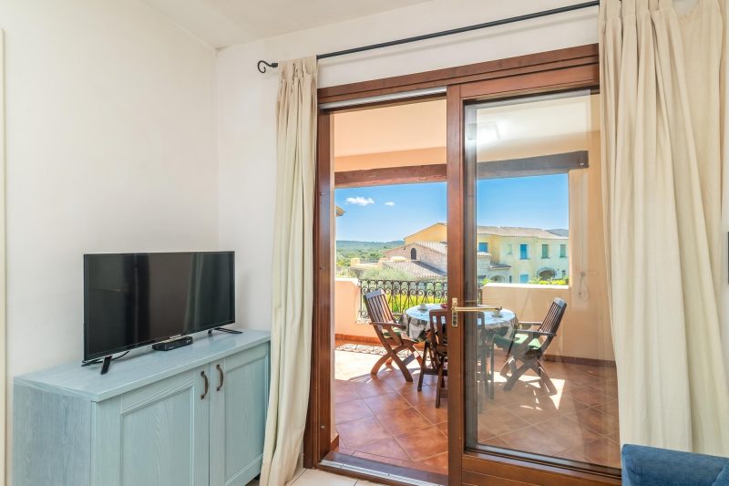 Il Borgo D10 700m From The Beach