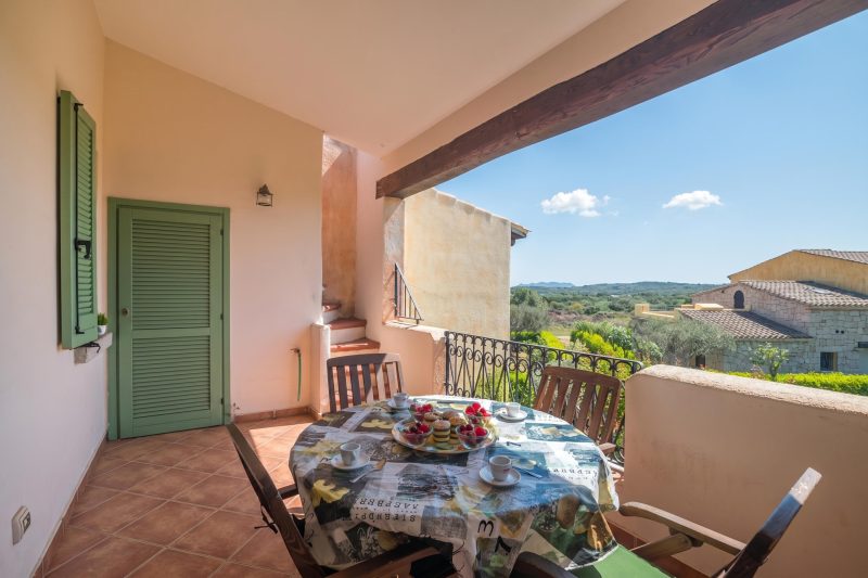 Il Borgo D10 700m From The Beach