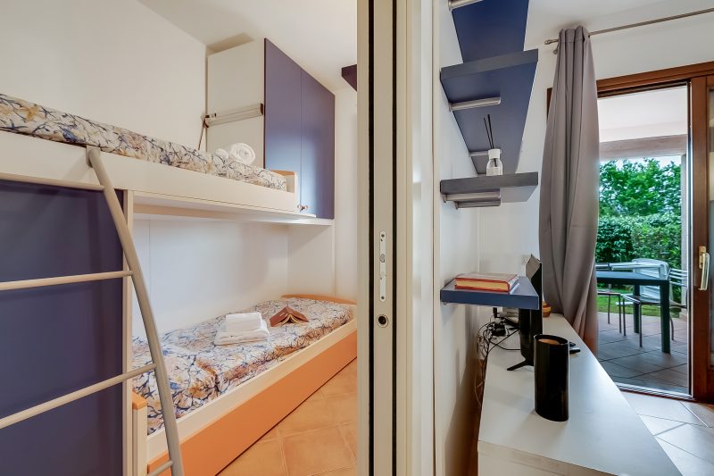 Il Borgo 21A3 700m From The Beach