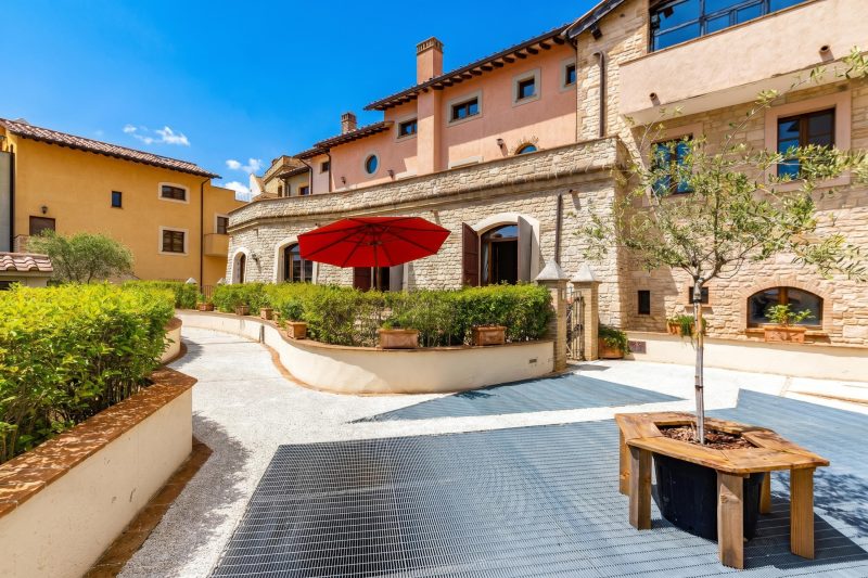 Acetaie Apartment with Shared Pool for 4 | Relax in Nature