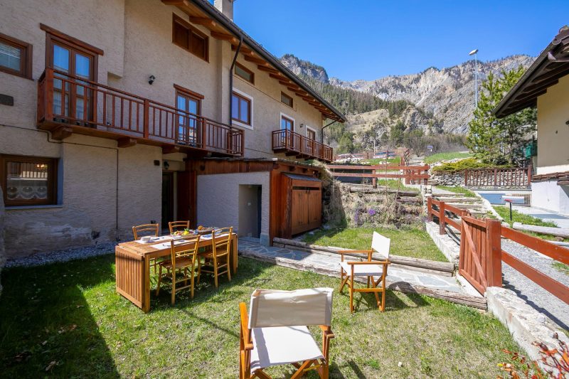 Baita La Ciaburna with Garden (skiing nearby)