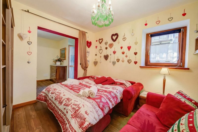 Baita La Ciaburna with Garden (skiing nearby)