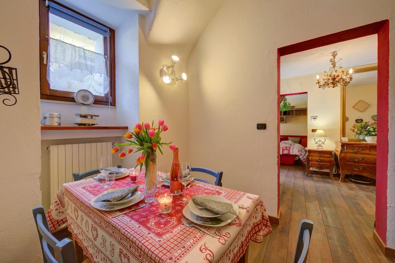 Baita La Ciaburna with Garden (skiing nearby)