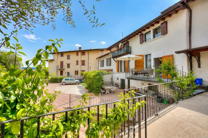 Al Peverì - private parking & near lake