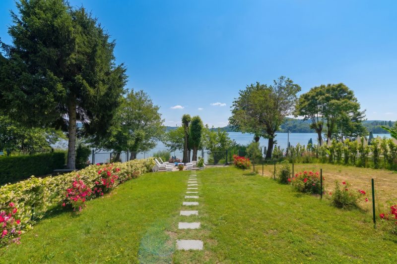 Casa Maddalena Private Beach, 2BR Sleeps 4