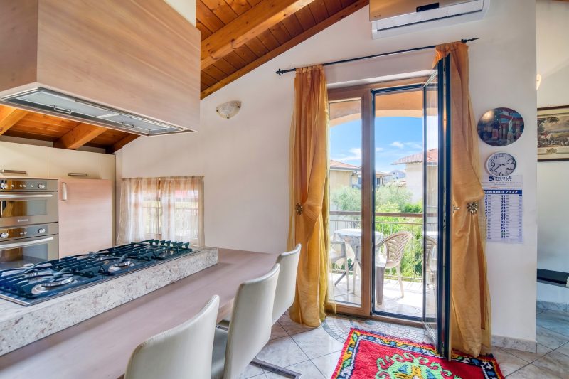 Casa Maddalena Private Beach, 2BR Sleeps 4
