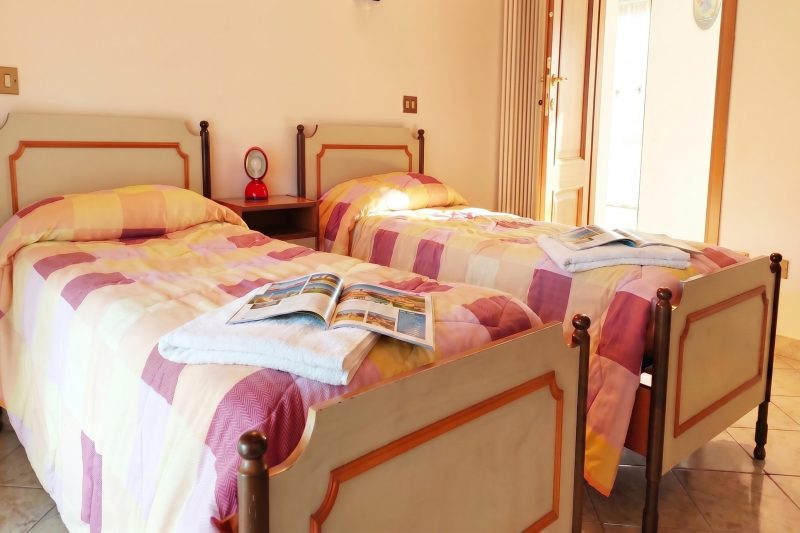 Casa Maddalena Private Beach, 2BR Sleeps 4