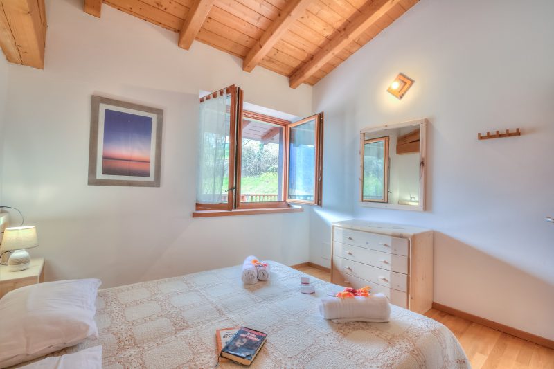 Casa Tra Borgo e Lago in Lake Tenno