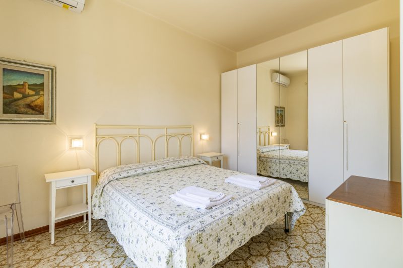 Casa Lidia 900m From Sea with Private Garden