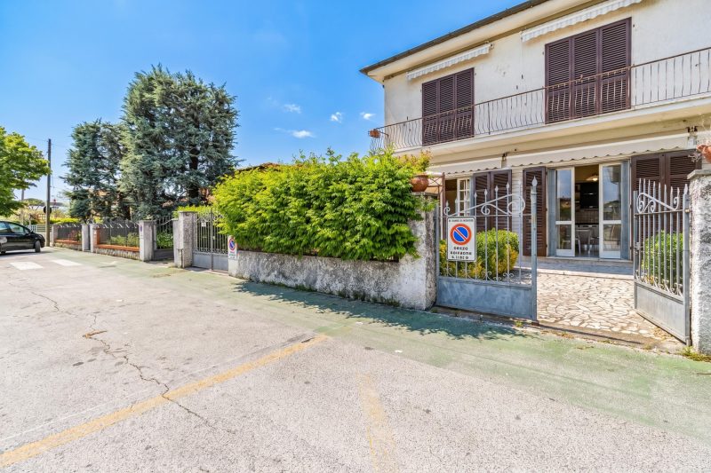 Casa Lidia 900m From Sea with Private Garden
