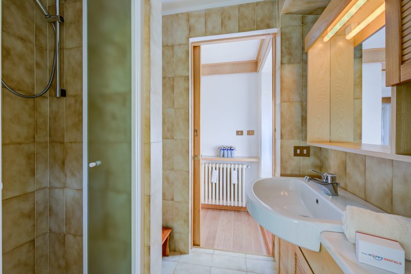 Monterosa Cozy Apartment 200m From Ski