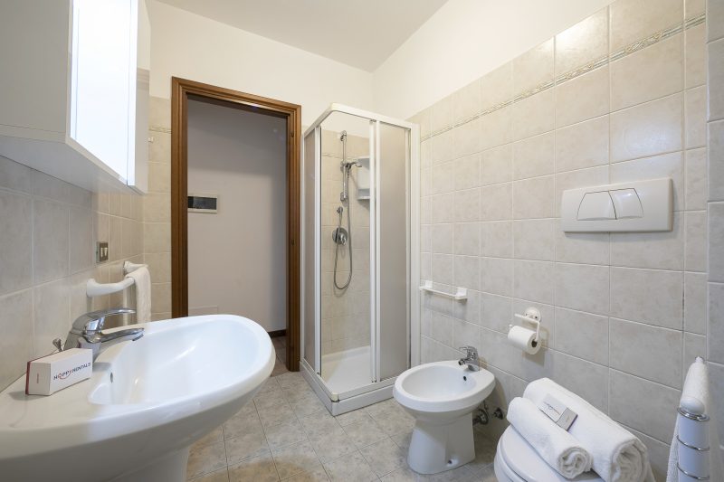 Casa Dolce Casa Central Stresa Apt 50m from lake