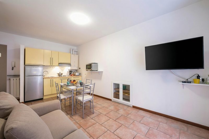 Casa Dolce Casa Central Stresa Apt 50m from lake