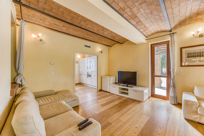Pool Villa Angela with Sauna, Jacuzzi and Gym
