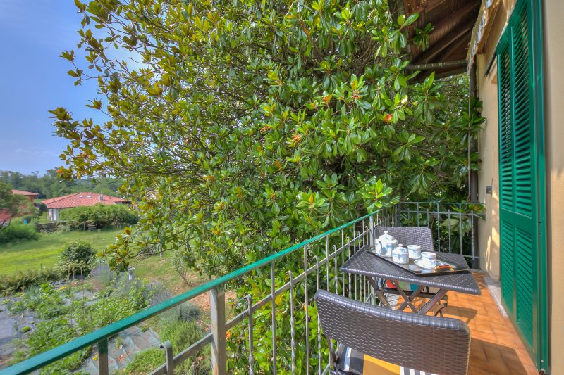 Charming La Gelosia Few Min From Lake: 2BR Monvalle Apartment