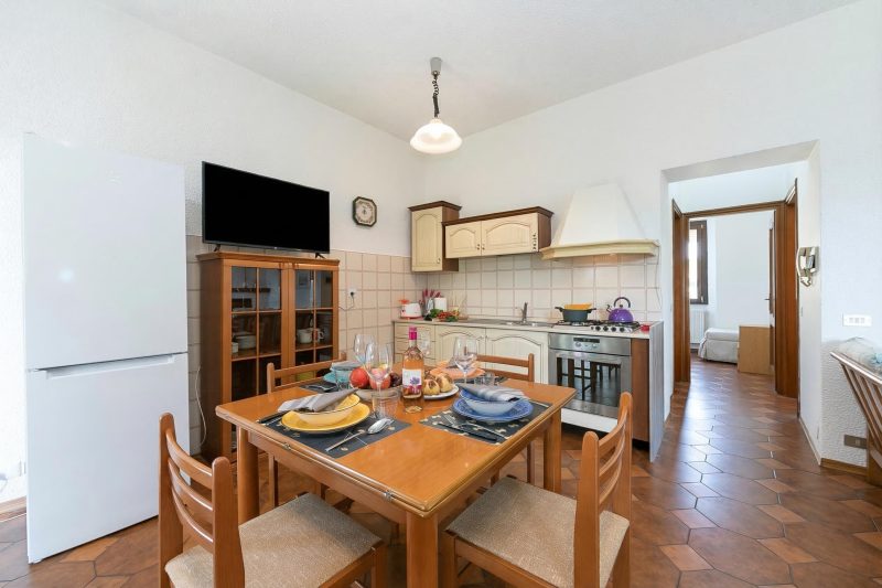 Charming La Gelosia Few Min From Lake: 2BR Monvalle Apartment