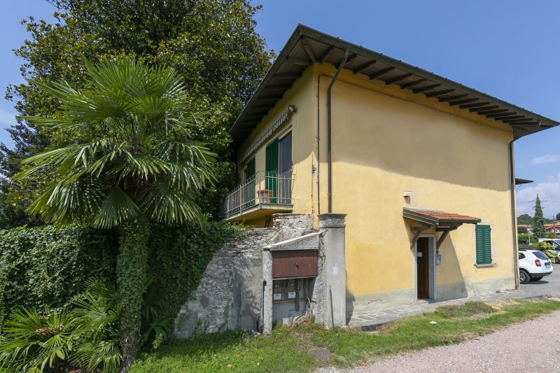 Charming La Gelosia Few Min From Lake: 2BR Monvalle Apartment
