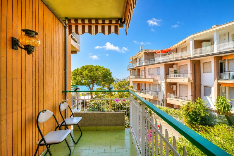 Casa Emma With Sea Glimpse Terrace