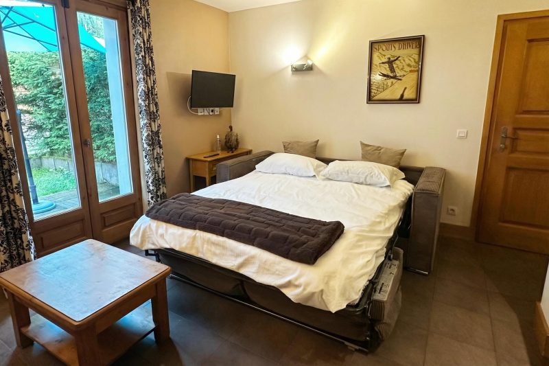 V Buet 01: Beside Ski Lift; Pool, Sauna & Gym
