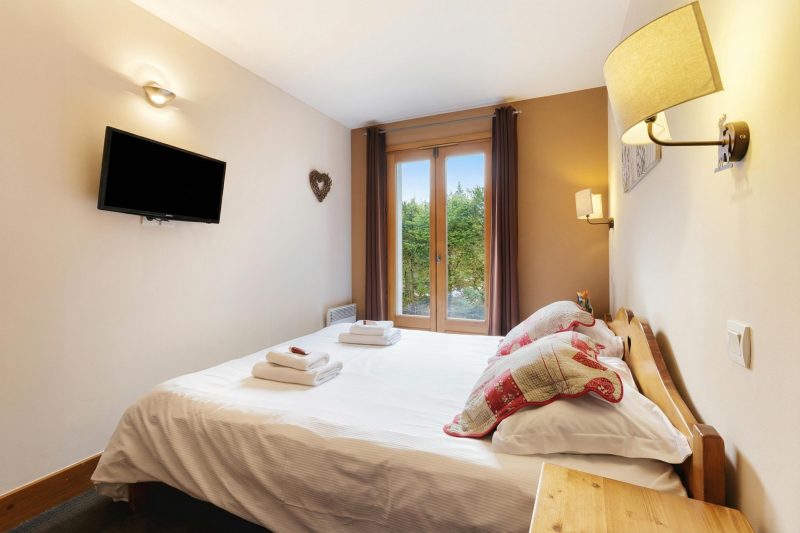 V Balme 01: Beside Ski Lift; Pool, Sauna & Gym