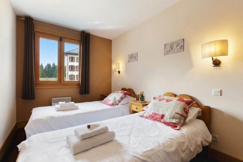 V Balme 11: Beside Ski Lift; Pool, Sauna & Gym