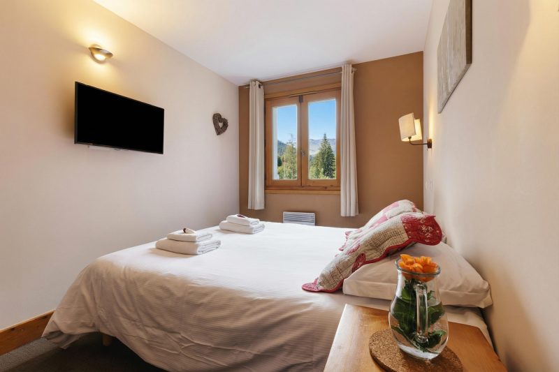 V Balme 11: Beside Ski Lift; Pool, Sauna & Gym