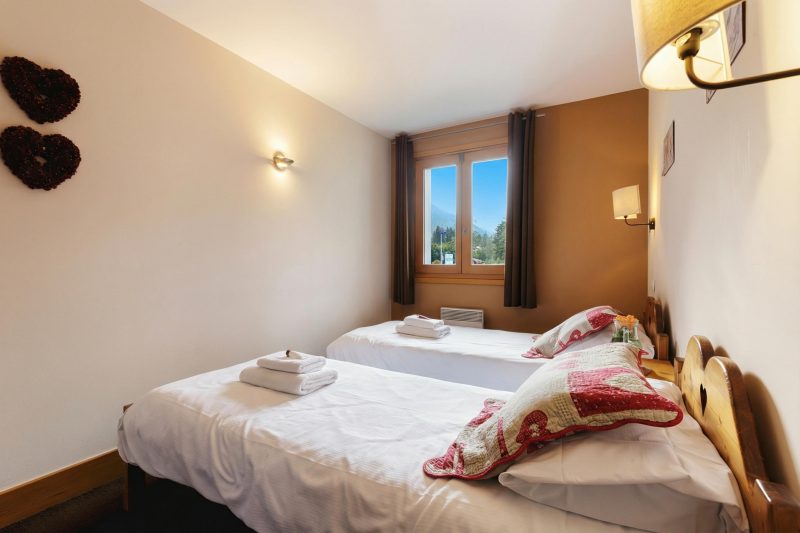 V Balme 11: Beside Ski Lift; Pool, Sauna & Gym