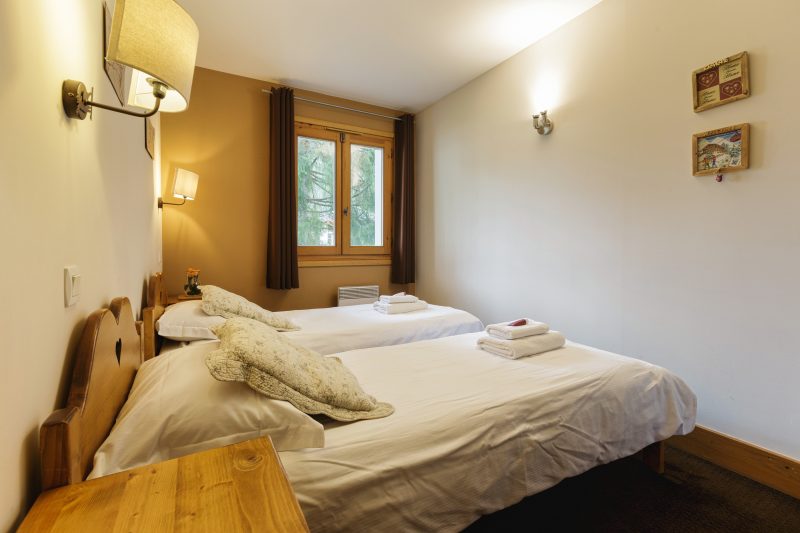 V Balme 02: Beside Ski Lift; Pool, Sauna & Gym