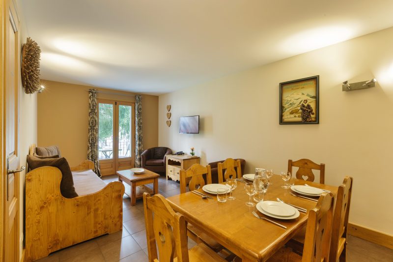 V Balme 02: Beside Ski Lift; Pool, Sauna & Gym