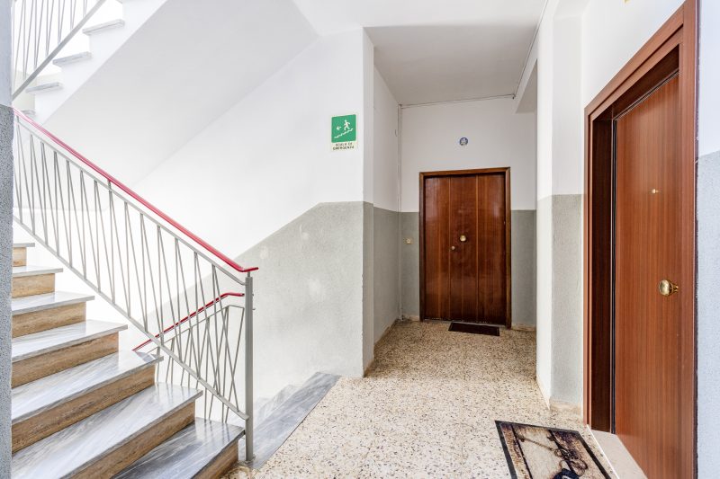 Bedo House - Beachfront Sea View Apartment in Follonica