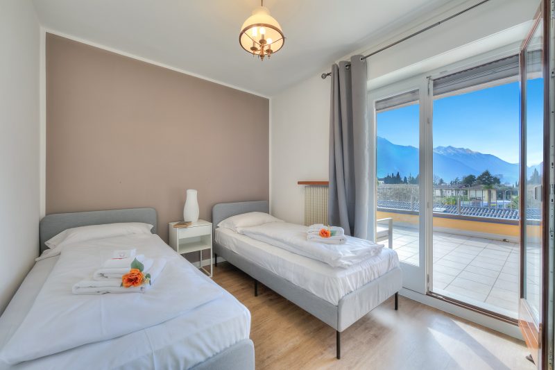 Antares 150m from the Lake with Large Terrace