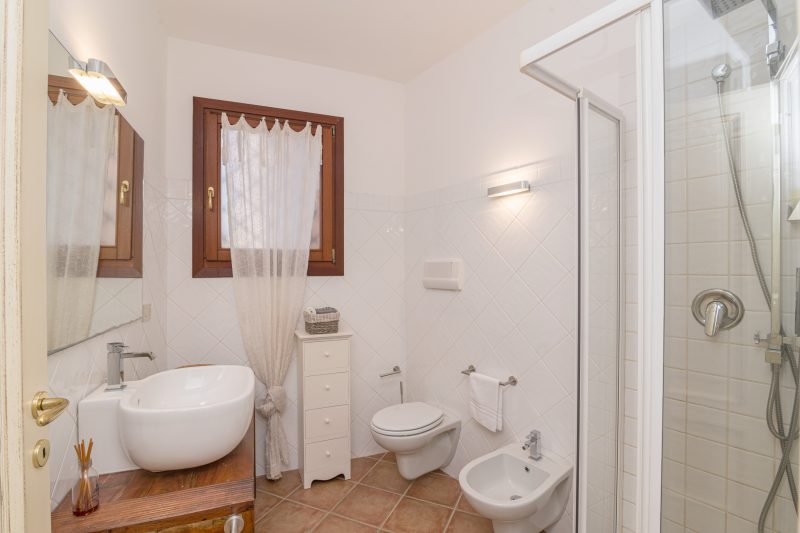 Il Borgo 2/12 700m From The Beach
