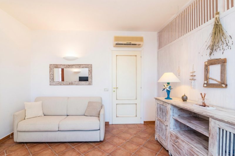 Il Borgo 2/12 700m From The Beach