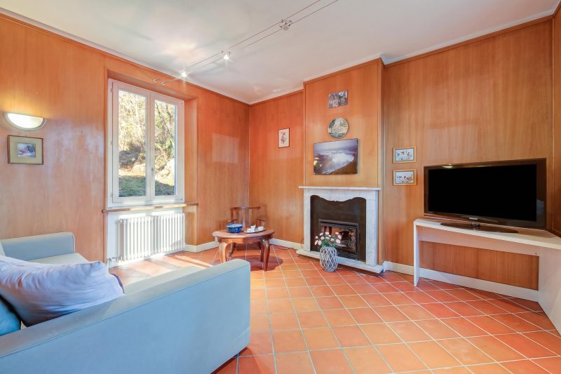 Mila Bike & WIFI: Garden Retreat near Lake Maggiore
