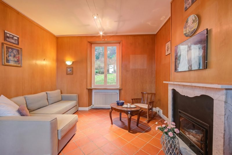 Mila Bike & WIFI: Garden Retreat near Lake Maggiore