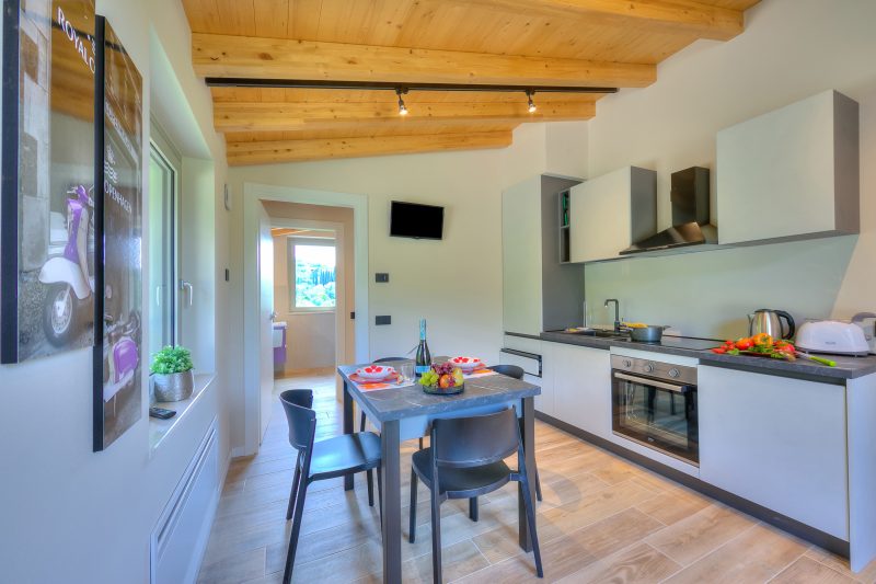 Ricomilla-Ulivo -Balcony, Garden & Privat