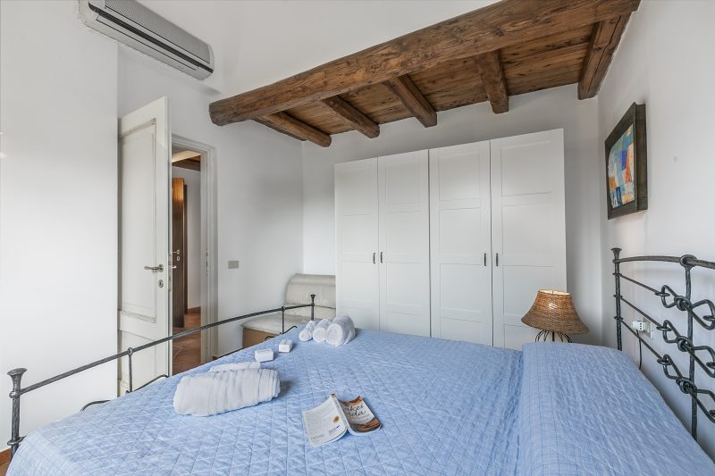 Il Borgo 2/16 700m From The Beach