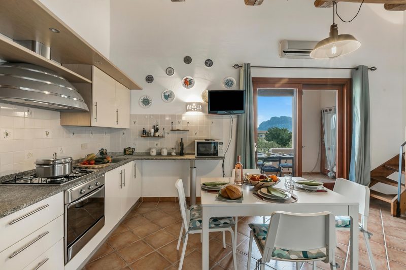 Il Borgo 2/16 700m From The Beach