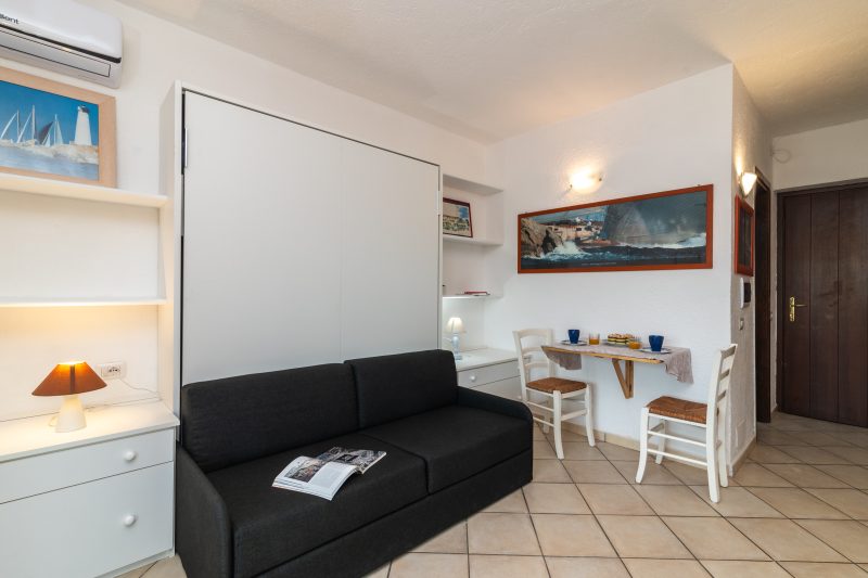 Il Vecchio Faro H208 150m From The Beach