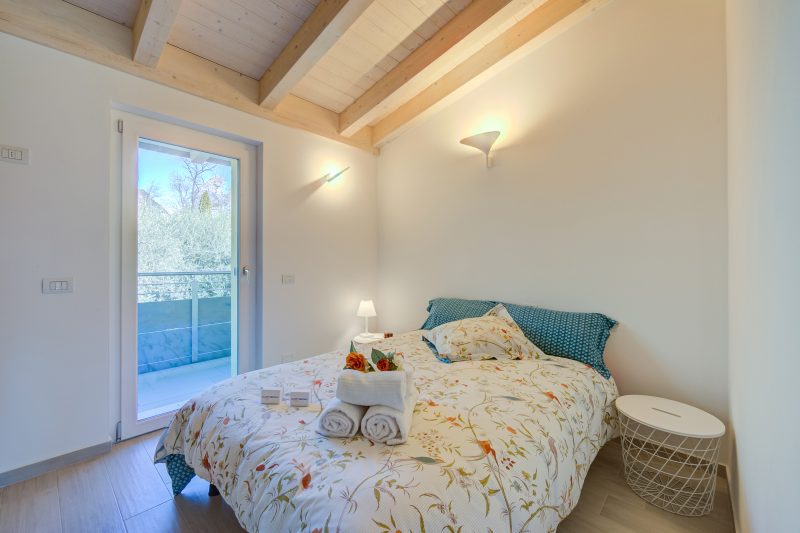 Mirabelle - Apartment with Terrace & Views