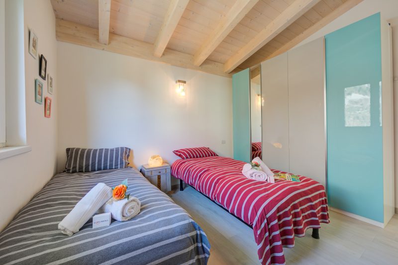 Mirabelle - Apartment with Terrace & Views