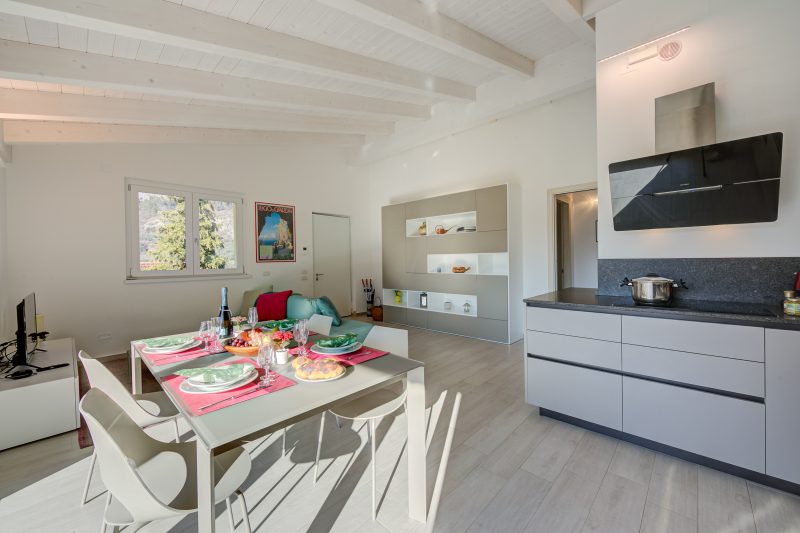 Mirabelle - Apartment with Terrace & Views