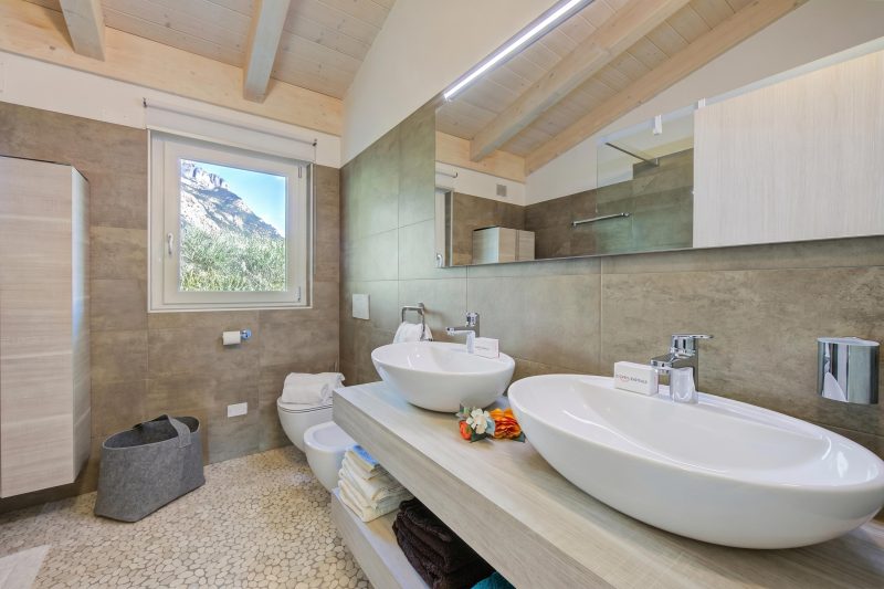 Mirabelle - Apartment with Terrace & Views